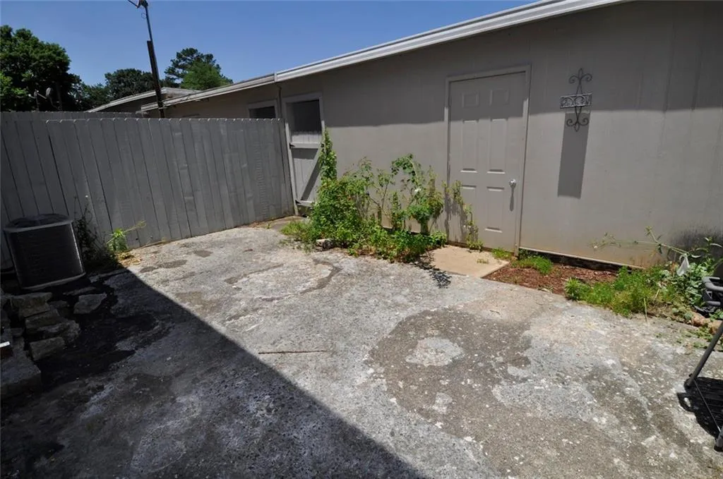 340 Winding River Drive Unit H, Sandy Springs, Georgia 30350, 3 Bedrooms Bedrooms, ,2 BathroomsBathrooms,Residential,Sold,340 Winding River Drive Unit H,6832562