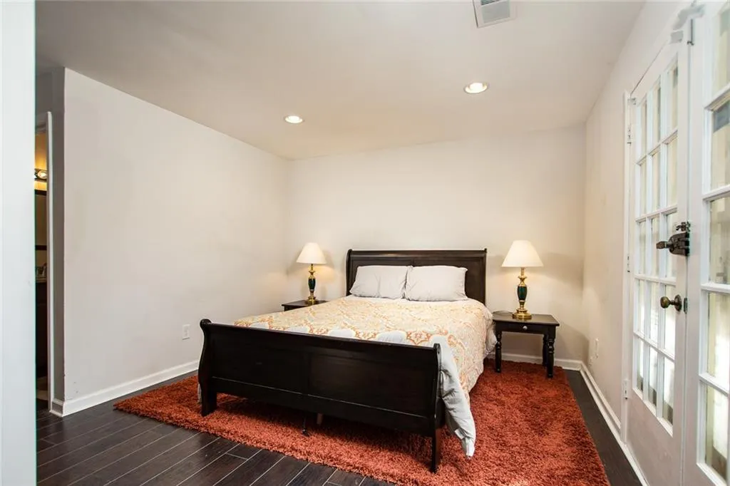 201 Brandywine Circle, Sandy Springs, Georgia 30350, 4 Bedrooms Bedrooms, ,3 BathroomsBathrooms,Residential,Sold,201 Brandywine Circle,6124673