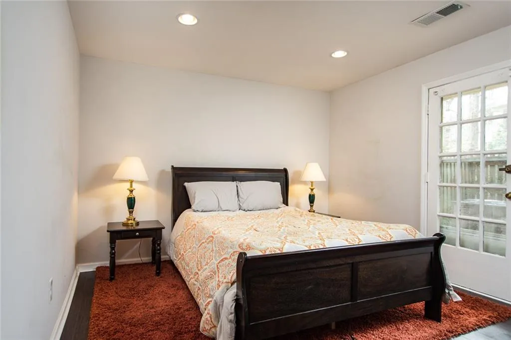 201 Brandywine Circle, Sandy Springs, Georgia 30350, 4 Bedrooms Bedrooms, ,3 BathroomsBathrooms,Residential,Sold,201 Brandywine Circle,6124673