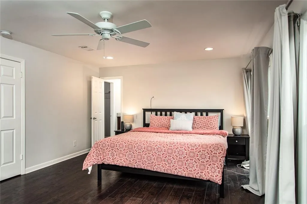 201 Brandywine Circle, Sandy Springs, Georgia 30350, 4 Bedrooms Bedrooms, ,3 BathroomsBathrooms,Residential,Sold,201 Brandywine Circle,6124673