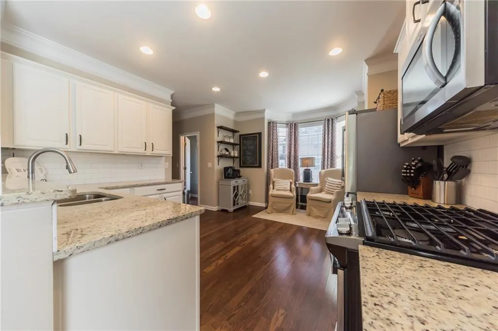 7840 Kiverton Place, Atlanta, Georgia 30350, 3 Bedrooms Bedrooms, ,3 BathroomsBathrooms,Residential,Sold,7840 Kiverton Place,6505469