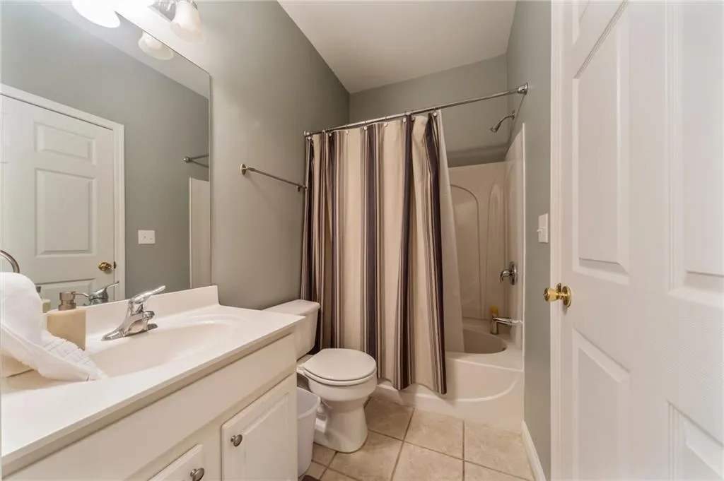 7840 Kiverton Place, Atlanta, Georgia 30350, 3 Bedrooms Bedrooms, ,3 BathroomsBathrooms,Residential,Sold,7840 Kiverton Place,6505469