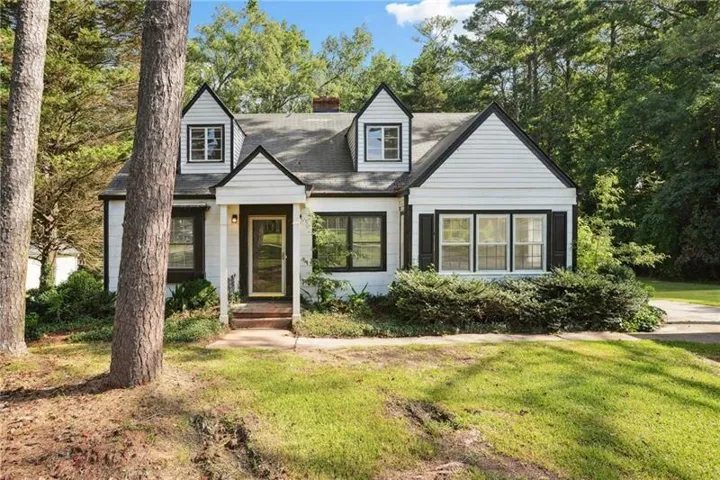 30 Woodlawn Avenue, Hampton, Georgia 30228