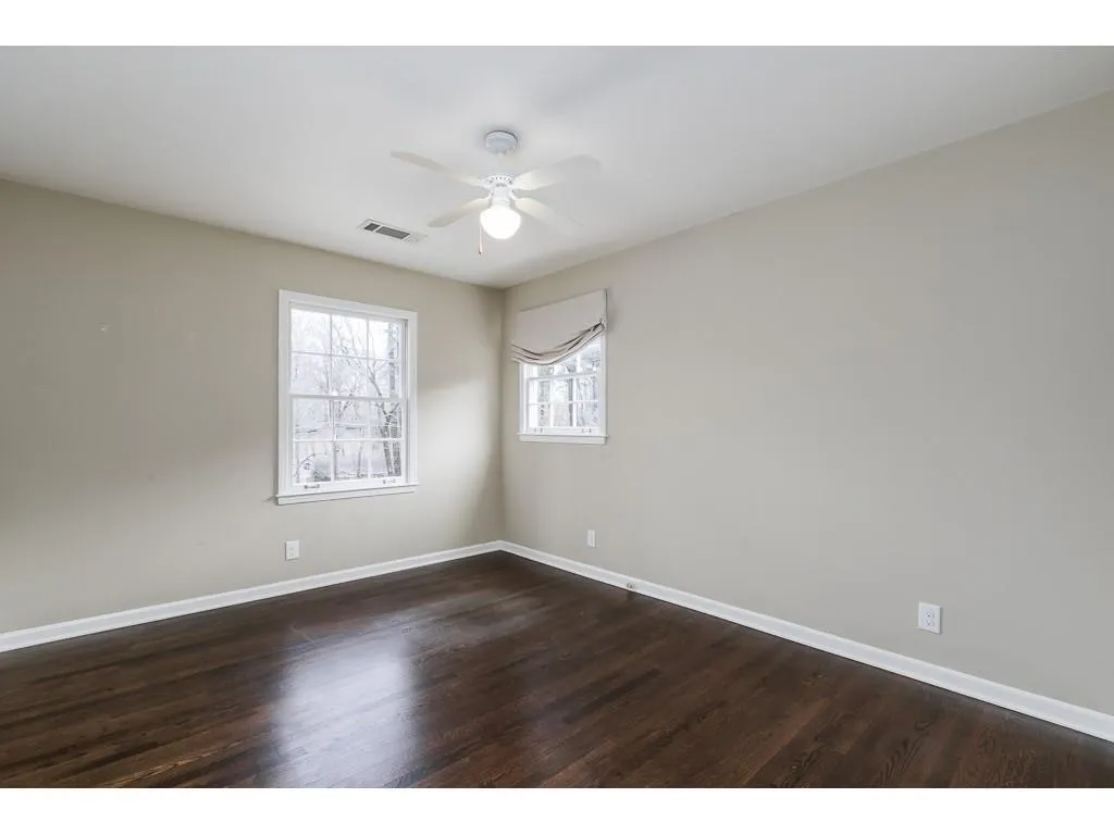 5240 Green Oak Court, Atlanta, Georgia 30327, 5 Bedrooms Bedrooms, ,4 BathroomsBathrooms,Residential,Sold,5240 Green Oak Court,6690924