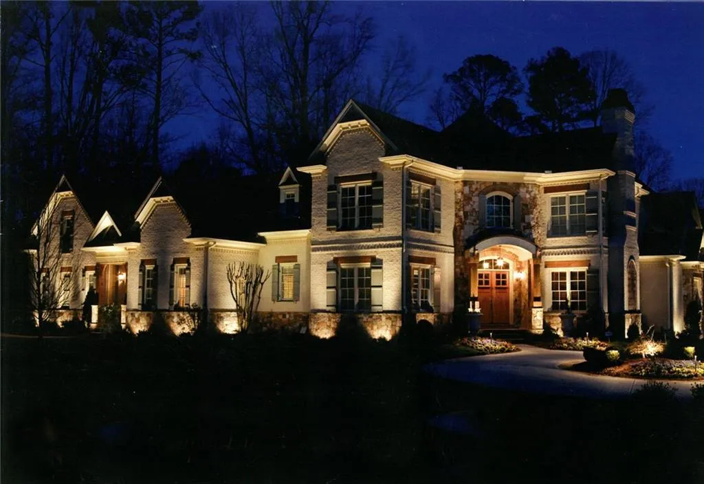 655 Colebrook Court, Sandy Springs, Georgia 30327, 7 Bedrooms Bedrooms, ,8 BathroomsBathrooms,Residential,Sold,655 Colebrook Court,6509497