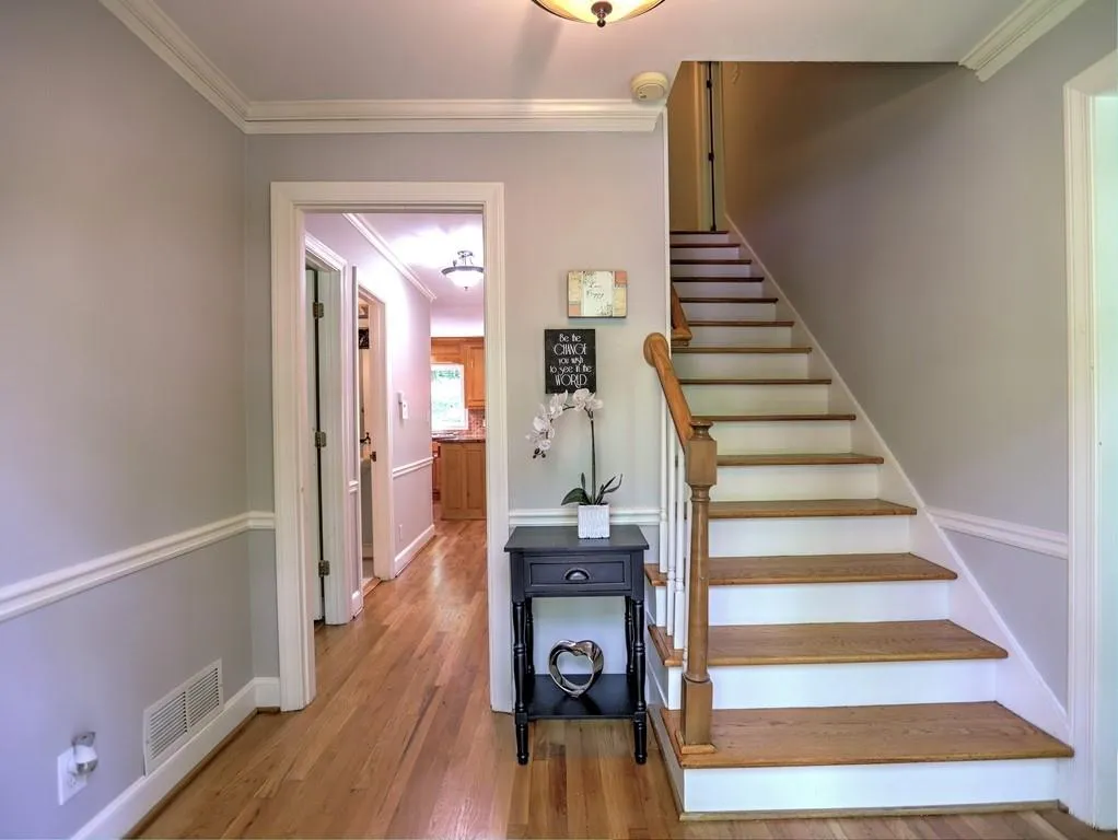 365 Earlston Drive, Sandy Springs, Georgia 30328, 4 Bedrooms Bedrooms, ,3 BathroomsBathrooms,Residential,Sold,365 Earlston Drive,6543960