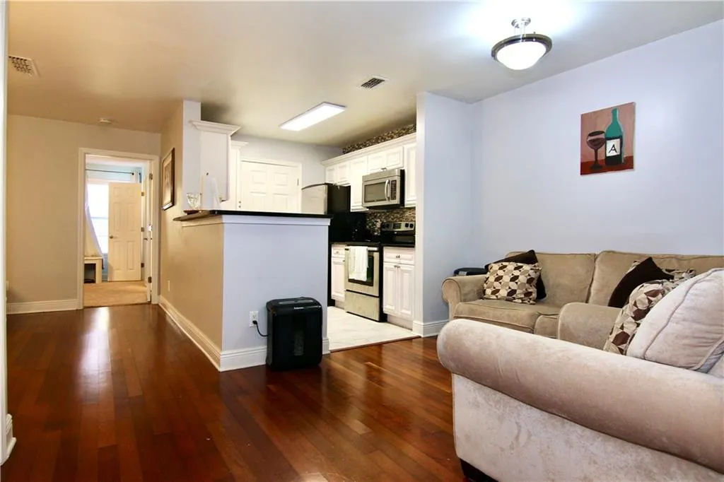 3112 Santa Fe Parkway, Sandy Springs, Georgia 30350, 2 Bedrooms Bedrooms, ,2 BathroomsBathrooms,Residential,Sold,3112 Santa Fe Parkway,6976704