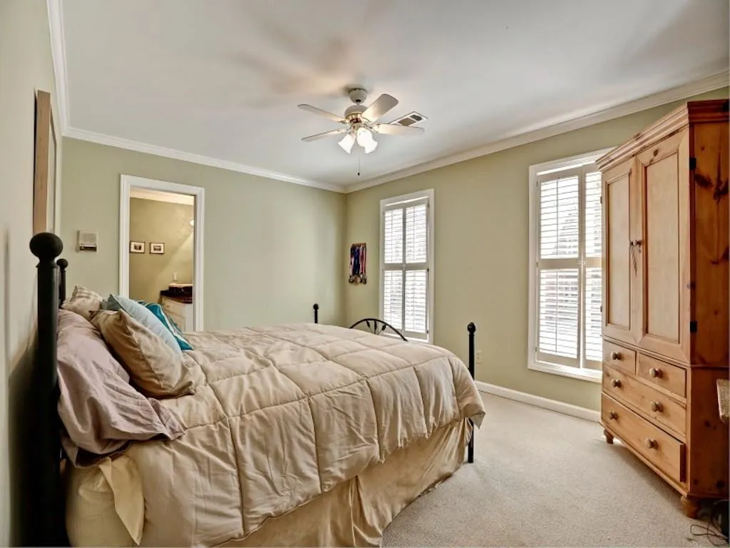 17 Ridgemere Trace, Sandy Springs, Georgia 30328, 4 Bedrooms Bedrooms, ,3 BathroomsBathrooms,Residential,Sold,17 Ridgemere Trace,5502035