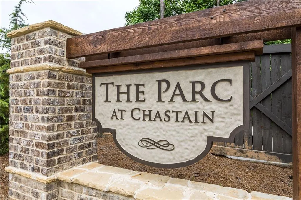 5722 Taylor Way, Sandy Springs, Georgia 30342, 3 Bedrooms Bedrooms, ,2 BathroomsBathrooms,Residential,Sold,5722 Taylor Way,6529497