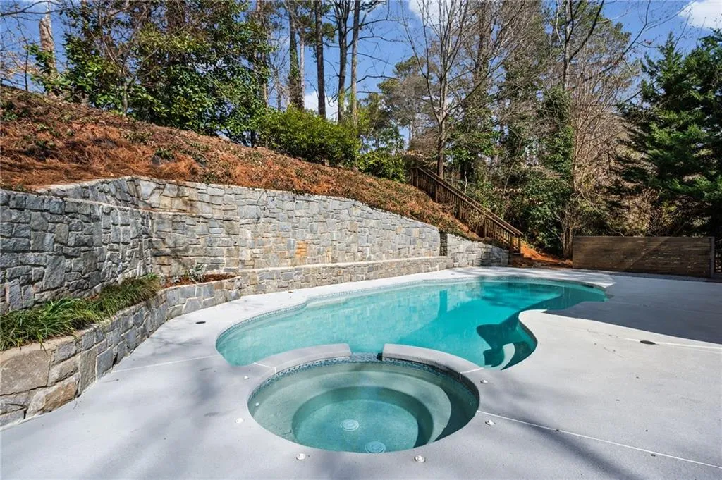 6300 Mountain Brook Lane, Atlanta, Georgia 30328, 5 Bedrooms Bedrooms, ,4 BathroomsBathrooms,Residential,Sold,6300 Mountain Brook Lane,7723596