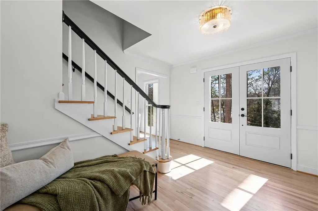 6300 Mountain Brook Lane, Atlanta, Georgia 30328, 5 Bedrooms Bedrooms, ,4 BathroomsBathrooms,Residential,Sold,6300 Mountain Brook Lane,7723596
