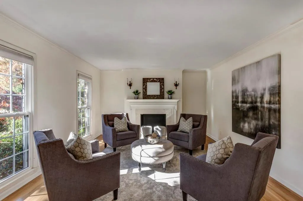 6201 Mountain Brook Way, Sandy Springs, Georgia 30328, 5 Bedrooms Bedrooms, ,4 BathroomsBathrooms,Residential,Sold,6201 Mountain Brook Way,6968684