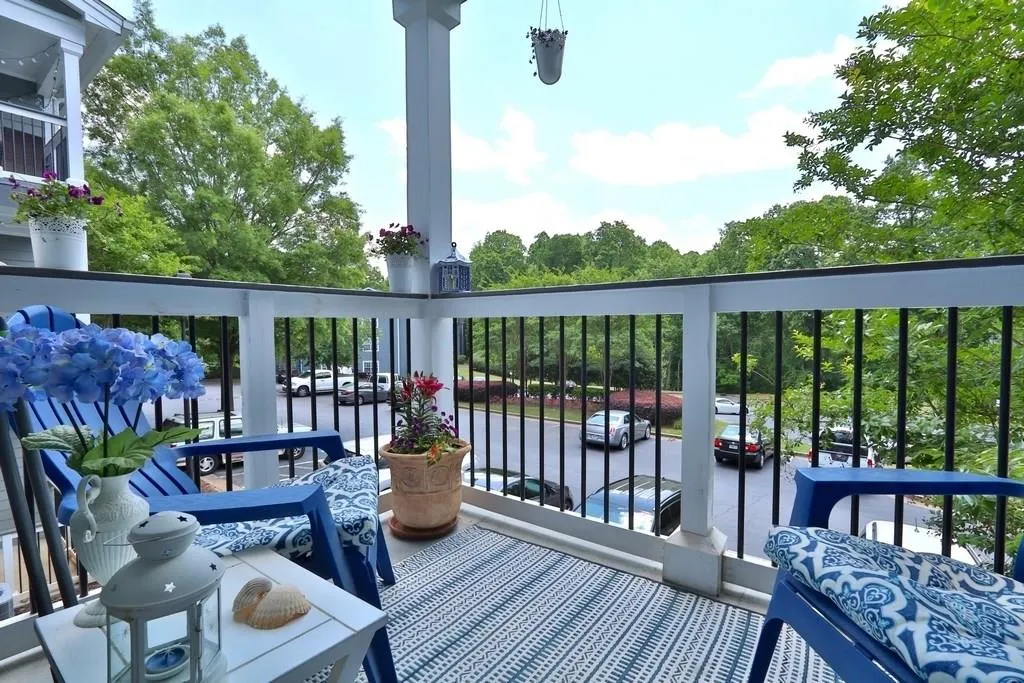 6203 Santa Fe Parkway, Sandy Springs, Georgia 30350, 2 Bedrooms Bedrooms, ,2 BathroomsBathrooms,Residential,Sold,6203 Santa Fe Parkway,6009115