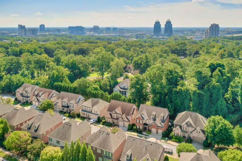 6285 Mount Vernon Oaks Drive, Atlanta, Georgia 30328, 6 Bedrooms Bedrooms, ,5 BathroomsBathrooms,Residential,Sold,6285 Mount Vernon Oaks Drive,7108905