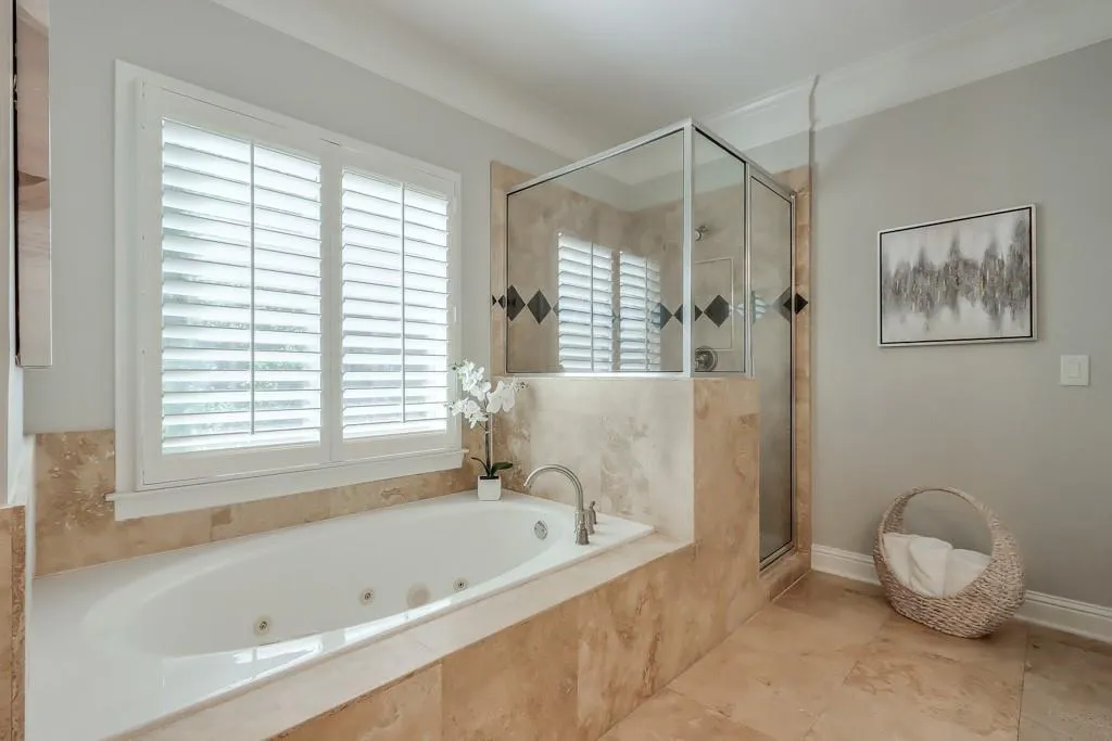 6285 Mount Vernon Oaks Drive, Atlanta, Georgia 30328, 6 Bedrooms Bedrooms, ,5 BathroomsBathrooms,Residential,Sold,6285 Mount Vernon Oaks Drive,7108905