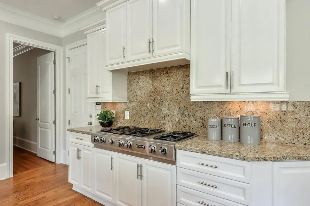 6285 Mount Vernon Oaks Drive, Atlanta, Georgia 30328, 6 Bedrooms Bedrooms, ,5 BathroomsBathrooms,Residential,Sold,6285 Mount Vernon Oaks Drive,7108905