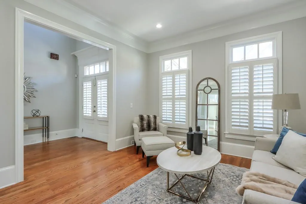 6285 Mount Vernon Oaks Drive, Atlanta, Georgia 30328, 6 Bedrooms Bedrooms, ,5 BathroomsBathrooms,Residential,Sold,6285 Mount Vernon Oaks Drive,7108905