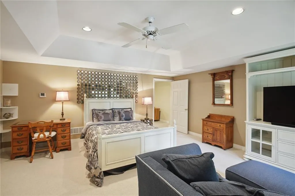 255 Landfall Road, Atlanta, Georgia 30328, 6 Bedrooms Bedrooms, ,4 BathroomsBathrooms,Residential,Sold,255 Landfall Road,7214337 255 Landfall Road, Atlanta, Georgia 30328, 6 Bedrooms Bedrooms, ,4 BathroomsBathrooms,Residential,Sold,255 Landfall Road,7214337