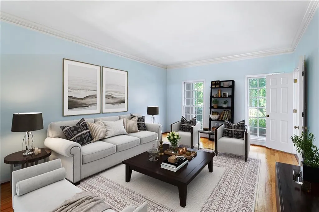 6095 Blackwater Trail, Sandy Springs, Georgia 30328, 5 Bedrooms Bedrooms, ,4 BathroomsBathrooms,Residential,Sold,6095 Blackwater Trail,6954043