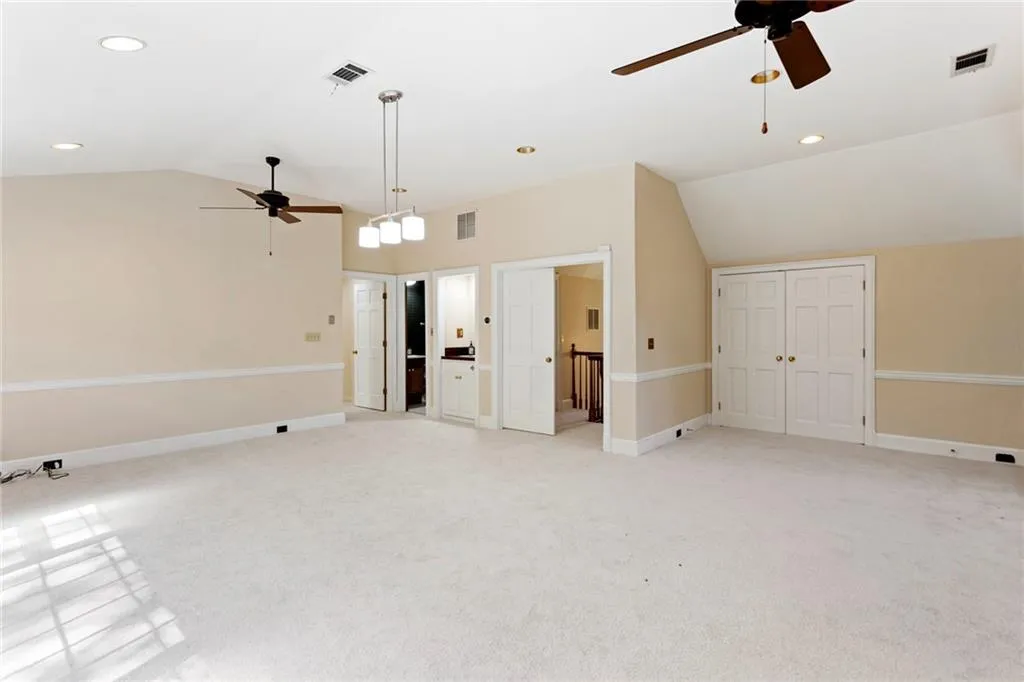 6095 Blackwater Trail, Sandy Springs, Georgia 30328, 5 Bedrooms Bedrooms, ,4 BathroomsBathrooms,Residential,Sold,6095 Blackwater Trail,6954043