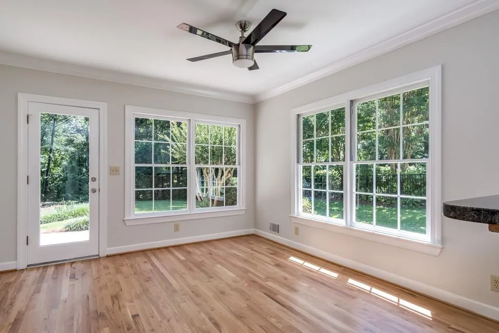 7815 Landowne Drive, Sandy Springs, Georgia 30350, 4 Bedrooms Bedrooms, ,4 BathroomsBathrooms,Residential,Sold,7815 Landowne Drive,6574384