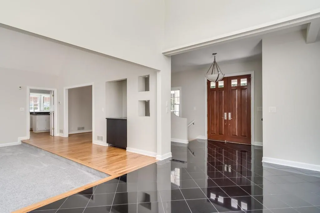 7815 Landowne Drive, Sandy Springs, Georgia 30350, 4 Bedrooms Bedrooms, ,4 BathroomsBathrooms,Residential,Sold,7815 Landowne Drive,6574384