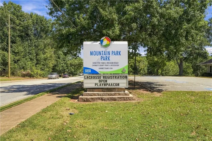 4690 Nutmeg Way Sw, Lilburn, Georgia 30047