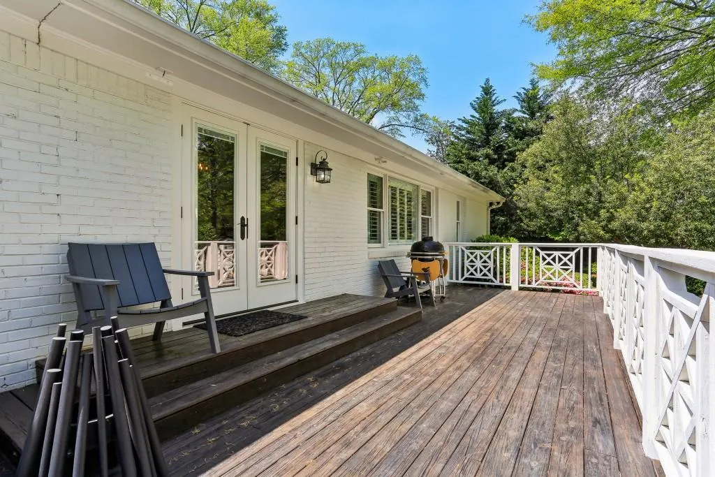 3005 Howell Mill Road Nw, Atlanta, Georgia 30327, 4 Bedrooms Bedrooms, ,2 BathroomsBathrooms,Residential,For Sale,3005 Howell Mill Road Nw,7619672