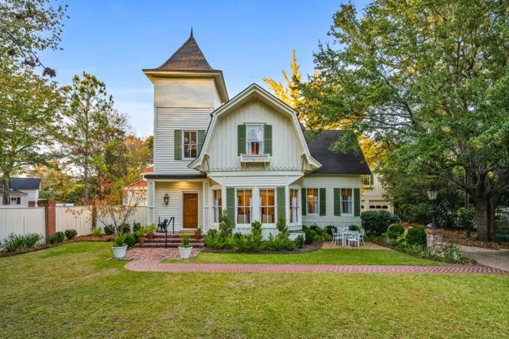 437 Remington Avenue, Thomasville, Georgia 31792