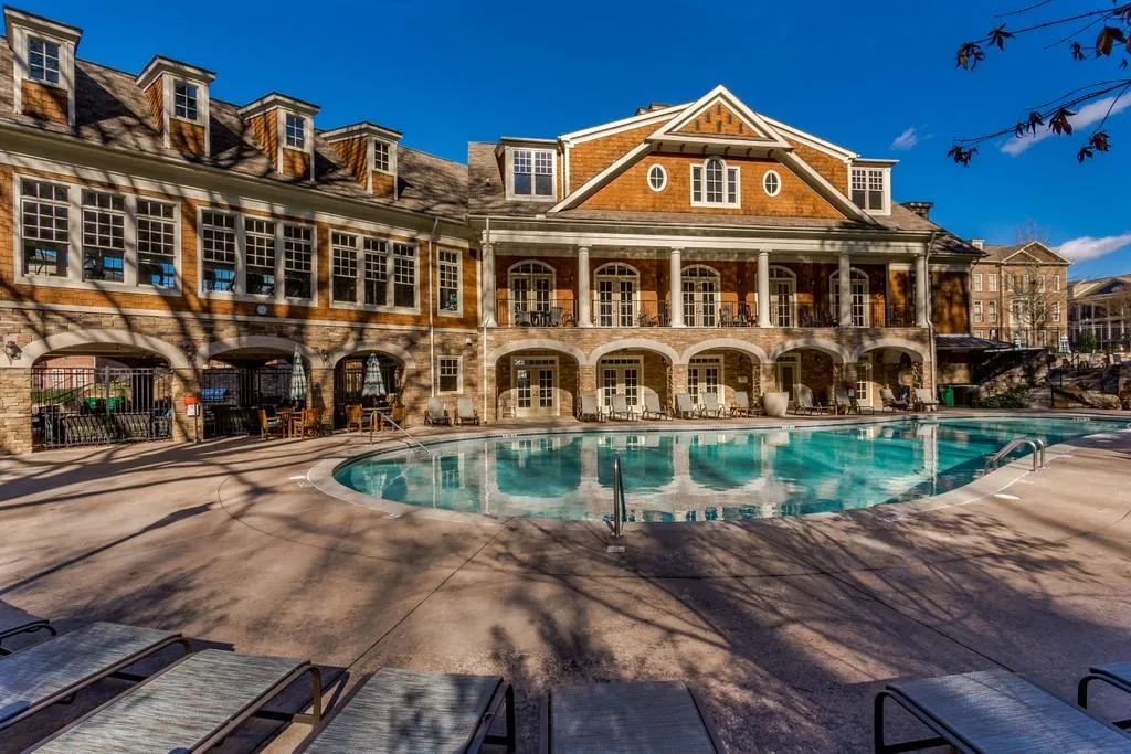 200 River Vista Drive Unit 214, Sandy Springs, Georgia 30339, 2 Bedrooms Bedrooms, ,2 BathroomsBathrooms,Residential,Sold,200 River Vista Drive Unit 214,6746863