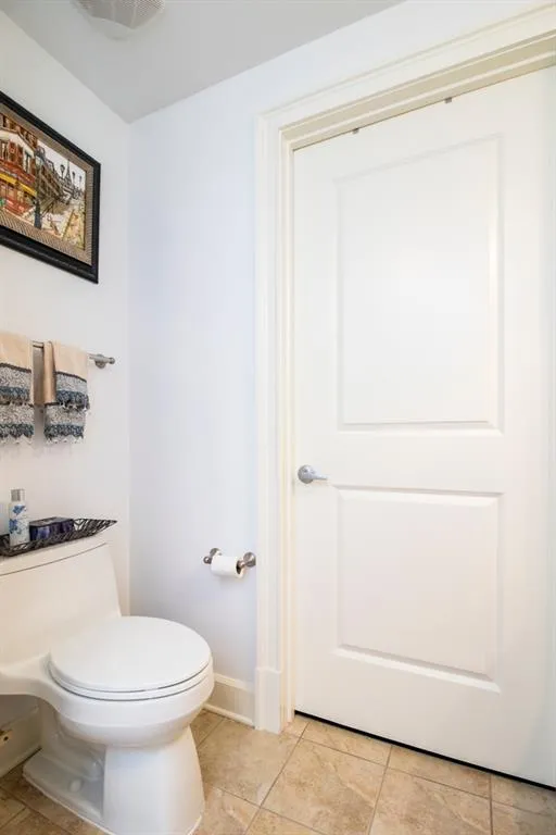 200 River Vista Drive Unit 214, Sandy Springs, Georgia 30339, 2 Bedrooms Bedrooms, ,2 BathroomsBathrooms,Residential,Sold,200 River Vista Drive Unit 214,6746863