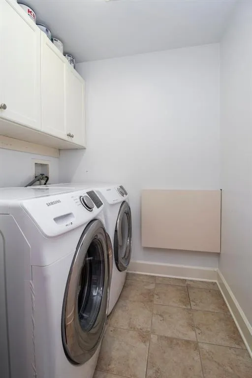 200 River Vista Drive Unit 214, Sandy Springs, Georgia 30339, 2 Bedrooms Bedrooms, ,2 BathroomsBathrooms,Residential,Sold,200 River Vista Drive Unit 214,6746863