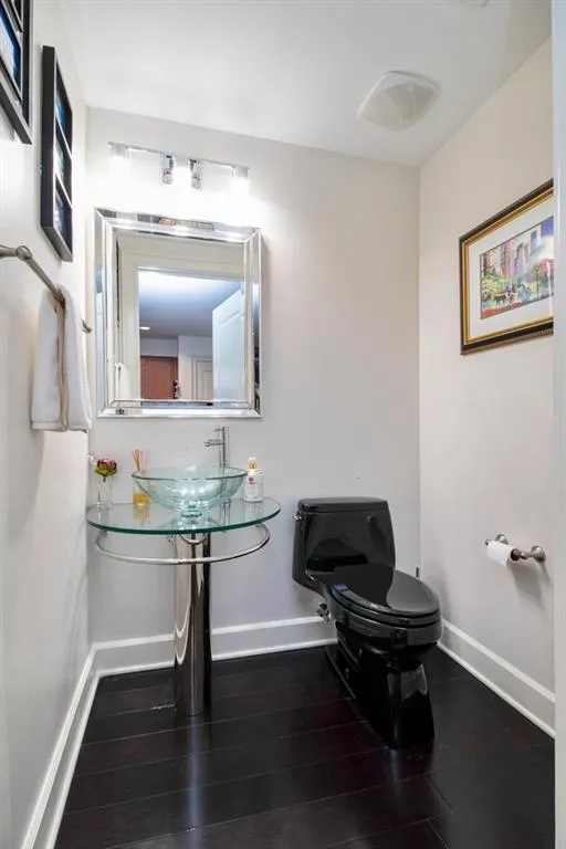200 River Vista Drive Unit 214, Sandy Springs, Georgia 30339, 2 Bedrooms Bedrooms, ,2 BathroomsBathrooms,Residential,Sold,200 River Vista Drive Unit 214,6746863