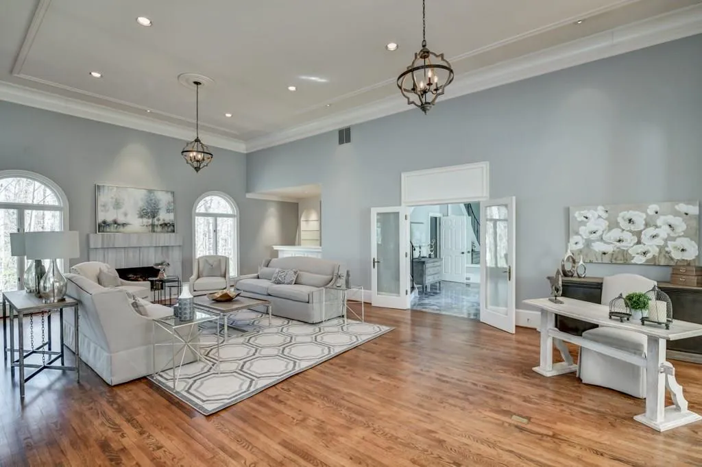 1271 Heards Ferry Road, Atlanta, Georgia 30328, 5 Bedrooms Bedrooms, ,5 BathroomsBathrooms,Residential,Sold,1271 Heards Ferry Road,6024057