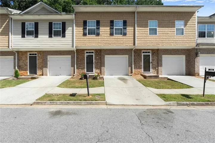 5016 Lower Elm Street, Atlanta, Georgia 30349