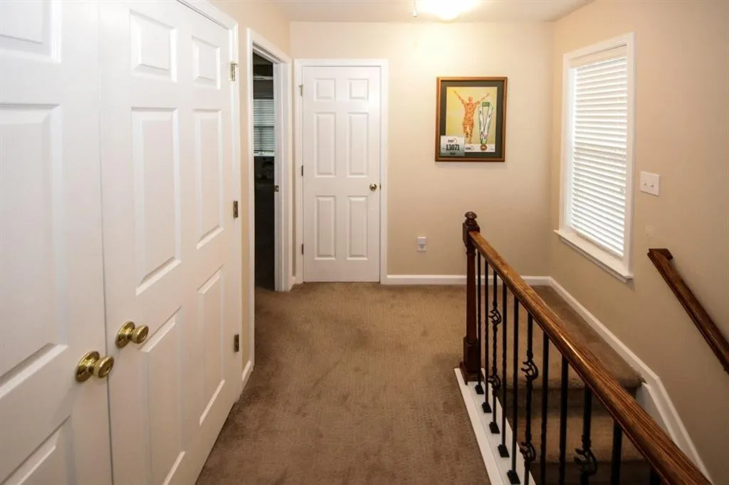 587 Kandell Court, Sandy Springs, Georgia 30350, 3 Bedrooms Bedrooms, ,3 BathroomsBathrooms,Residential,Sold,587 Kandell Court,6637100