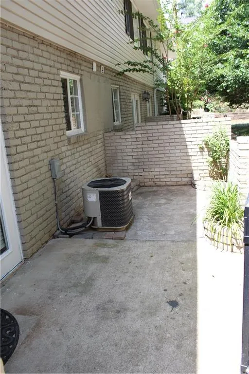 6940 Roswell Road Unit 22d, Atlanta, Georgia 30328, 2 Bedrooms Bedrooms, ,1 BathroomBathrooms,Residential,Sold,6940 Roswell Road Unit 22d,5727051