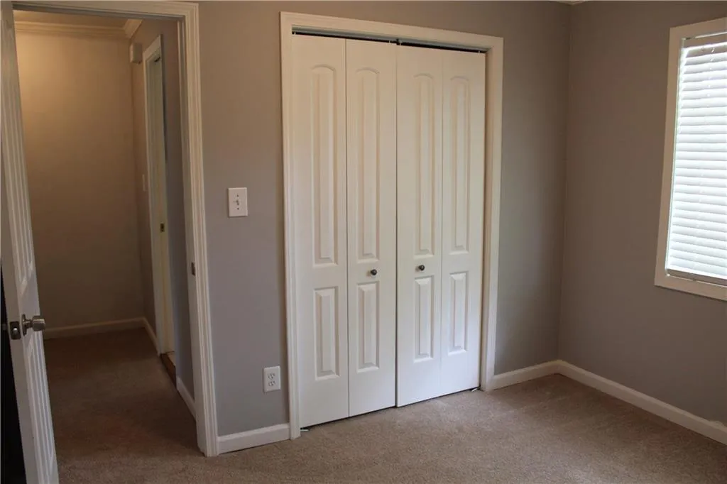 6940 Roswell Road Unit 22d, Atlanta, Georgia 30328, 2 Bedrooms Bedrooms, ,1 BathroomBathrooms,Residential,Sold,6940 Roswell Road Unit 22d,5727051