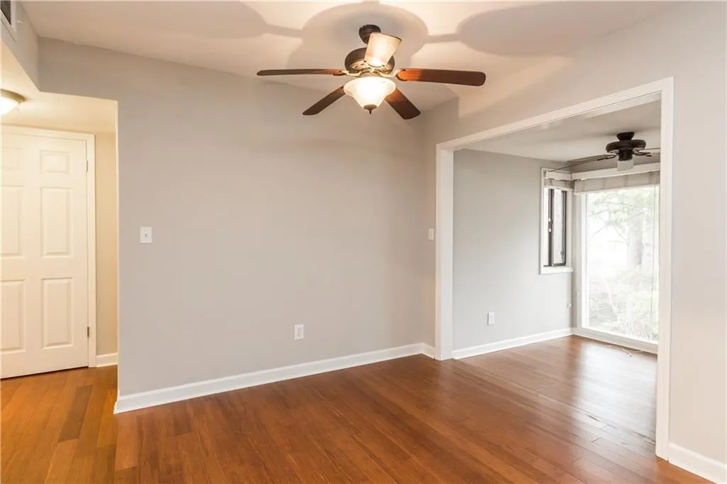 8004 Wingate Way, Sandy Springs, Georgia 30350, 1 Bedroom Bedrooms, ,1 BathroomBathrooms,Residential,Sold,8004 Wingate Way,5804510