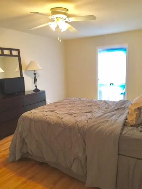 6851 Roswell Road Unit F6, Sandy Springs, Georgia 30328, 2 Bedrooms Bedrooms, ,2 BathroomsBathrooms,Residential,Sold,6851 Roswell Road Unit F6,5789806