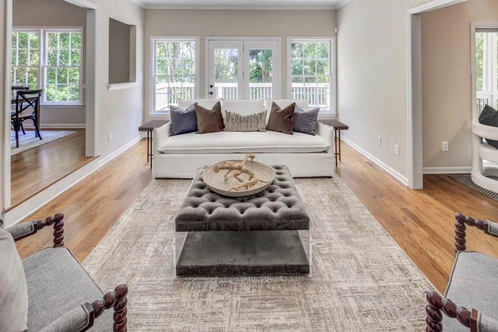 2059 Howell Mill Road Nw, Atlanta, Georgia 30318, 4 Bedrooms Bedrooms, ,3 BathroomsBathrooms,Residential,For Sale,2059 Howell Mill Road Nw,7588282
