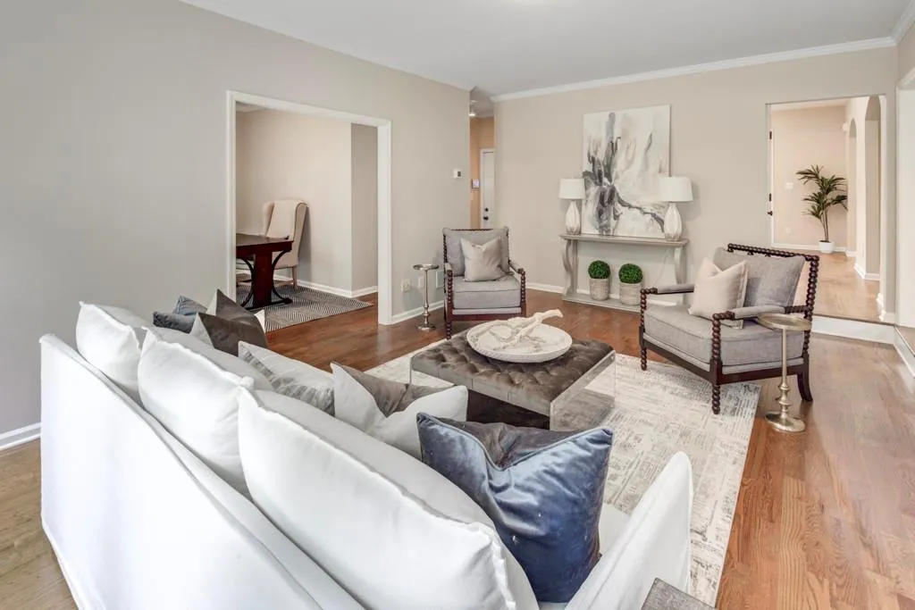 2059 Howell Mill Road Nw, Atlanta, Georgia 30318, 4 Bedrooms Bedrooms, ,3 BathroomsBathrooms,Residential,For Sale,2059 Howell Mill Road Nw,7588282