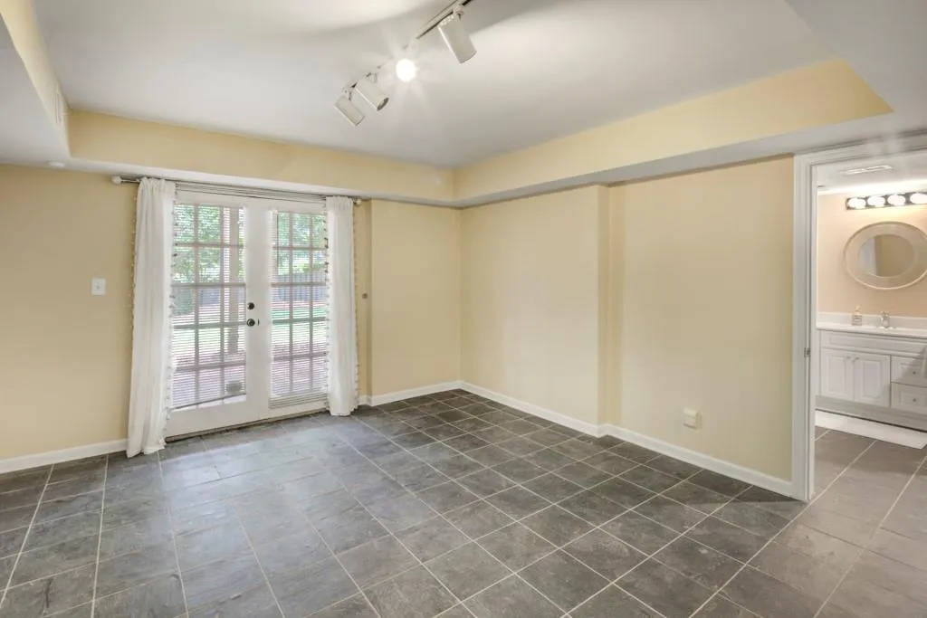 2059 Howell Mill Road Nw, Atlanta, Georgia 30318, 4 Bedrooms Bedrooms, ,3 BathroomsBathrooms,Residential,For Sale,2059 Howell Mill Road Nw,7588282