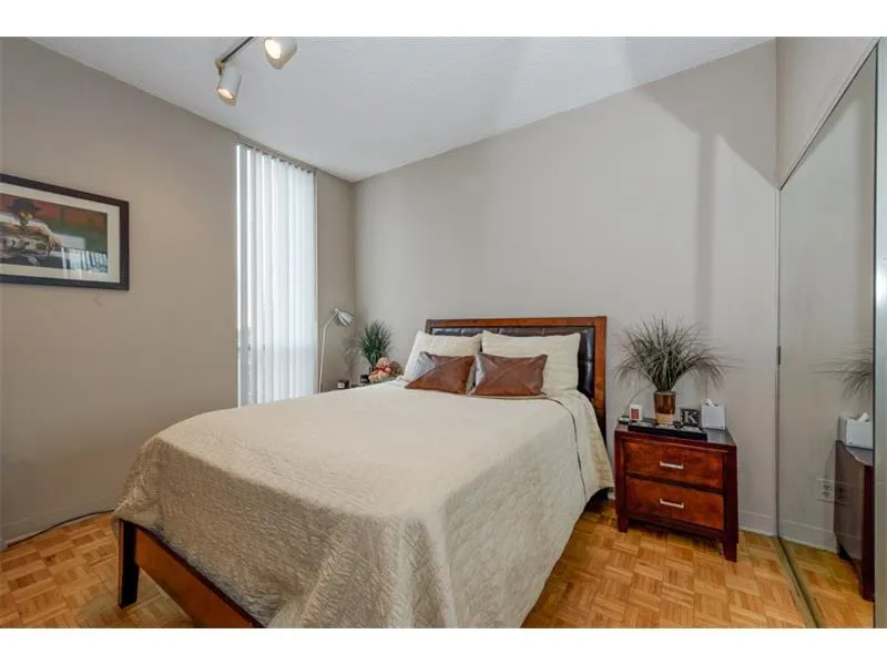 3060 Pharr Court N Unit 313, Atlanta, Georgia 30305, 2 Bedrooms Bedrooms, ,1 BathroomBathrooms,Residential,Sold,3060 Pharr Court N Unit 313,5806692