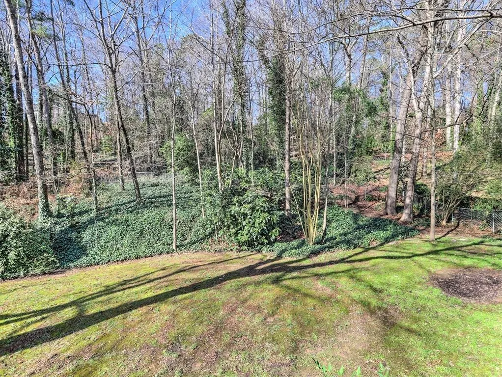 52 Brandon Ridge Drive, Sandy Springs, Georgia 30350, 3 Bedrooms Bedrooms, ,2 BathroomsBathrooms,Residential,Sold,52 Brandon Ridge Drive,6987445