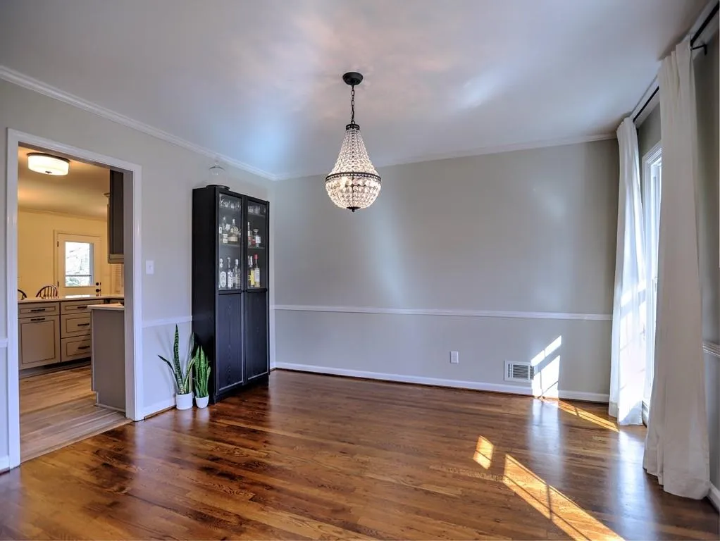 52 Brandon Ridge Drive, Sandy Springs, Georgia 30350, 3 Bedrooms Bedrooms, ,2 BathroomsBathrooms,Residential,Sold,52 Brandon Ridge Drive,6987445