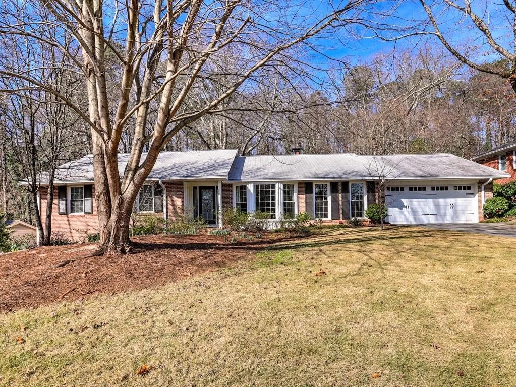 52 Brandon Ridge Drive, Sandy Springs, Georgia 30350, 3 Bedrooms Bedrooms, ,2 BathroomsBathrooms,Residential,Sold,52 Brandon Ridge Drive,6987445