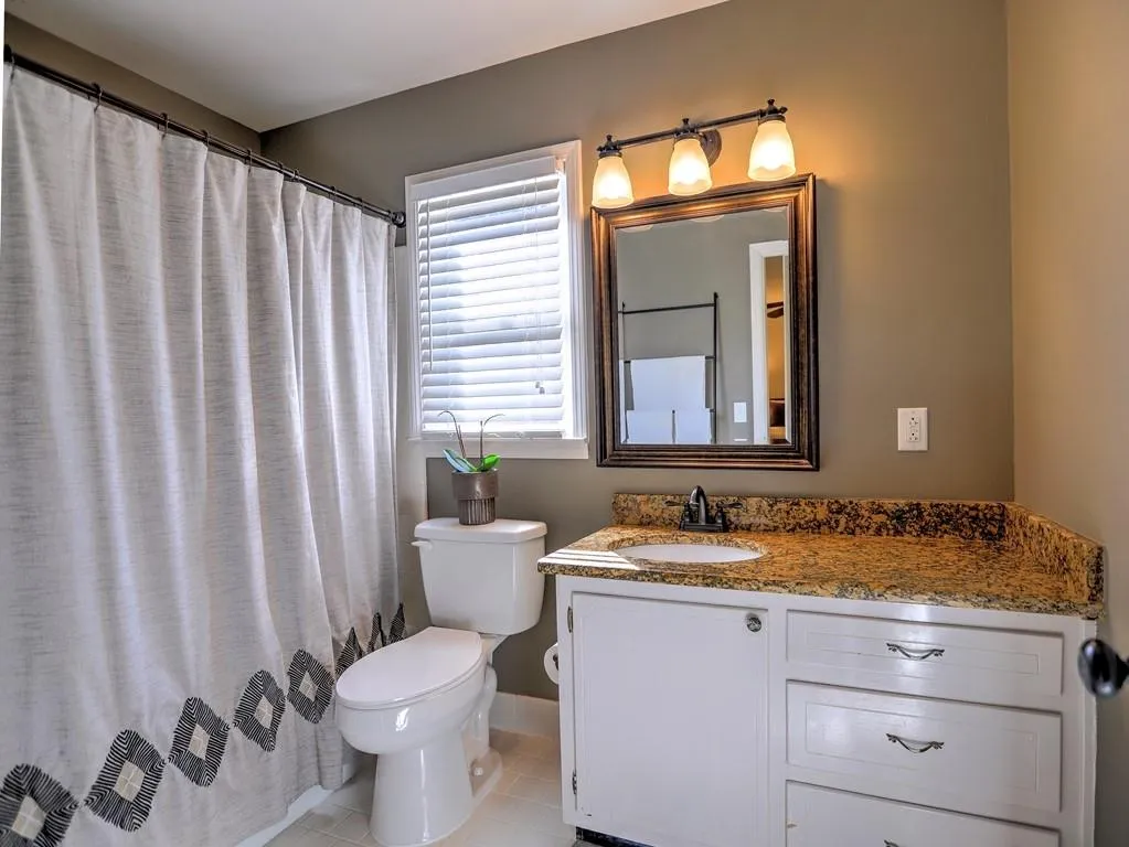 52 Brandon Ridge Drive, Sandy Springs, Georgia 30350, 3 Bedrooms Bedrooms, ,2 BathroomsBathrooms,Residential,Sold,52 Brandon Ridge Drive,6987445