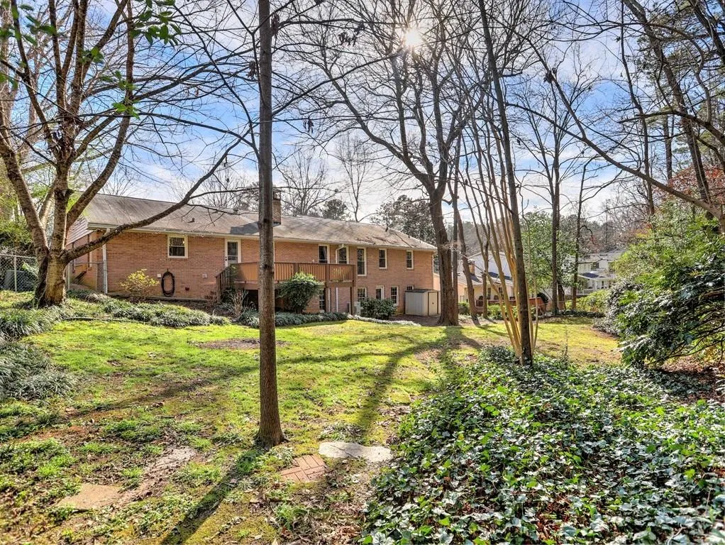 52 Brandon Ridge Drive, Sandy Springs, Georgia 30350, 3 Bedrooms Bedrooms, ,2 BathroomsBathrooms,Residential,Sold,52 Brandon Ridge Drive,6987445