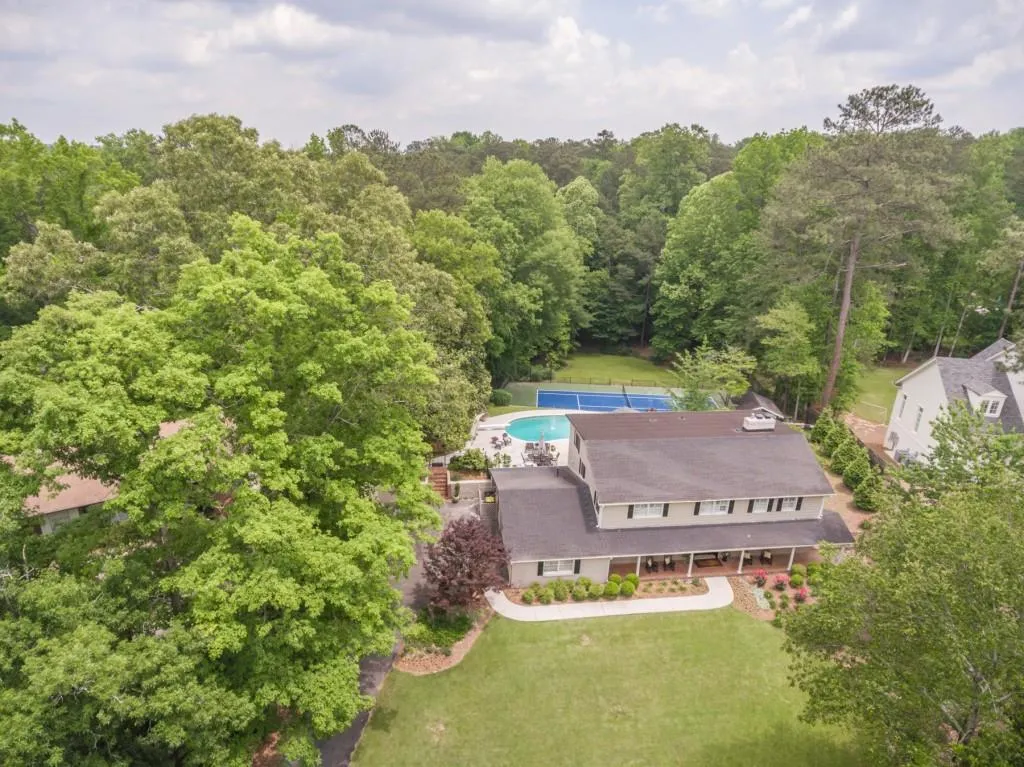 5245 Kenbrook Way Nw, Atlanta, Georgia 30327, 4 Bedrooms Bedrooms, ,3 BathroomsBathrooms,Residential,Sold,5245 Kenbrook Way Nw,5750940 5245 Kenbrook Way Nw, Atlanta, Georgia 30327, 4 Bedrooms Bedrooms, ,3 BathroomsBathrooms,Residential,Sold,5245 Kenbrook Way Nw,5750940